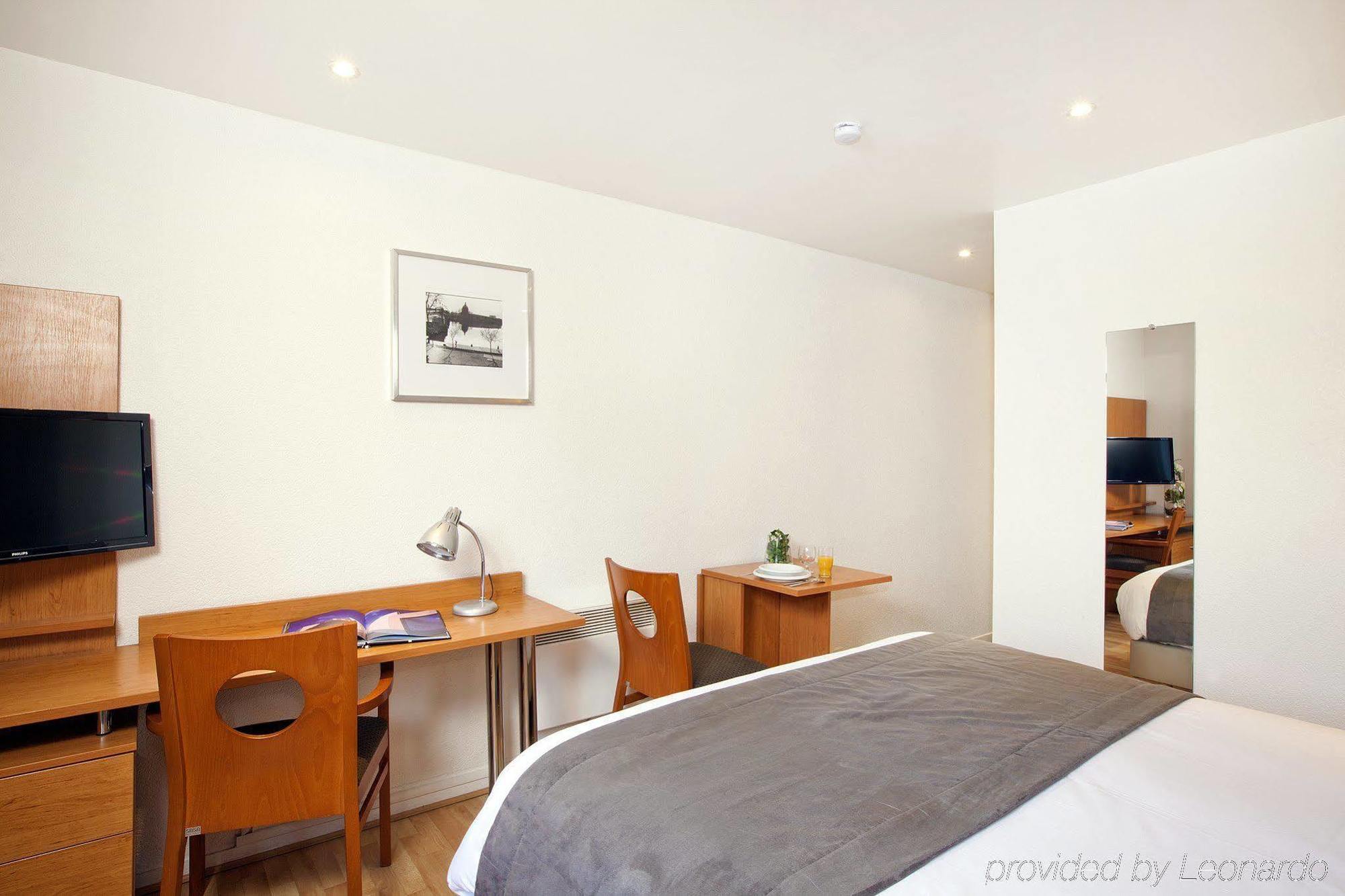 Sejours & Affaires Toulouse De Brienne Apart otel Dış mekan fotoğraf